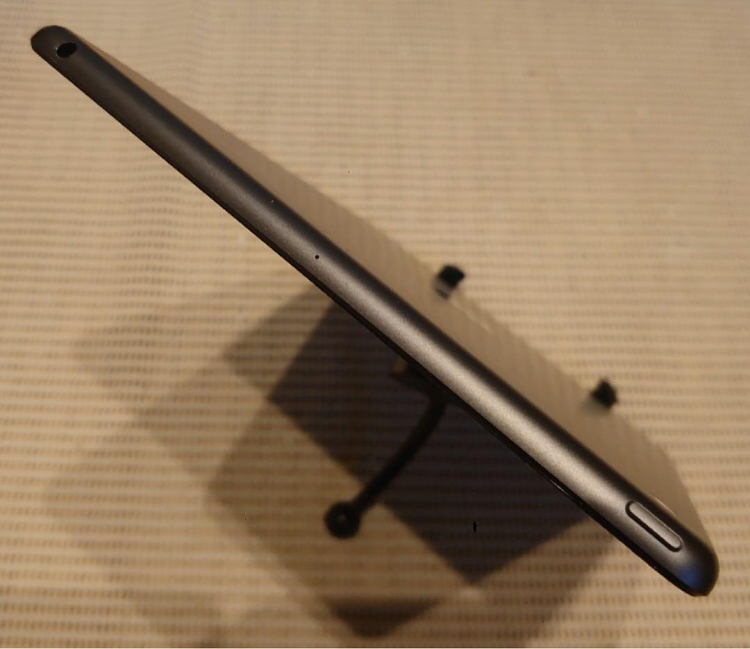 完動品iPad第7世代(A2197)本体32GBグレイ送料込8MF3M