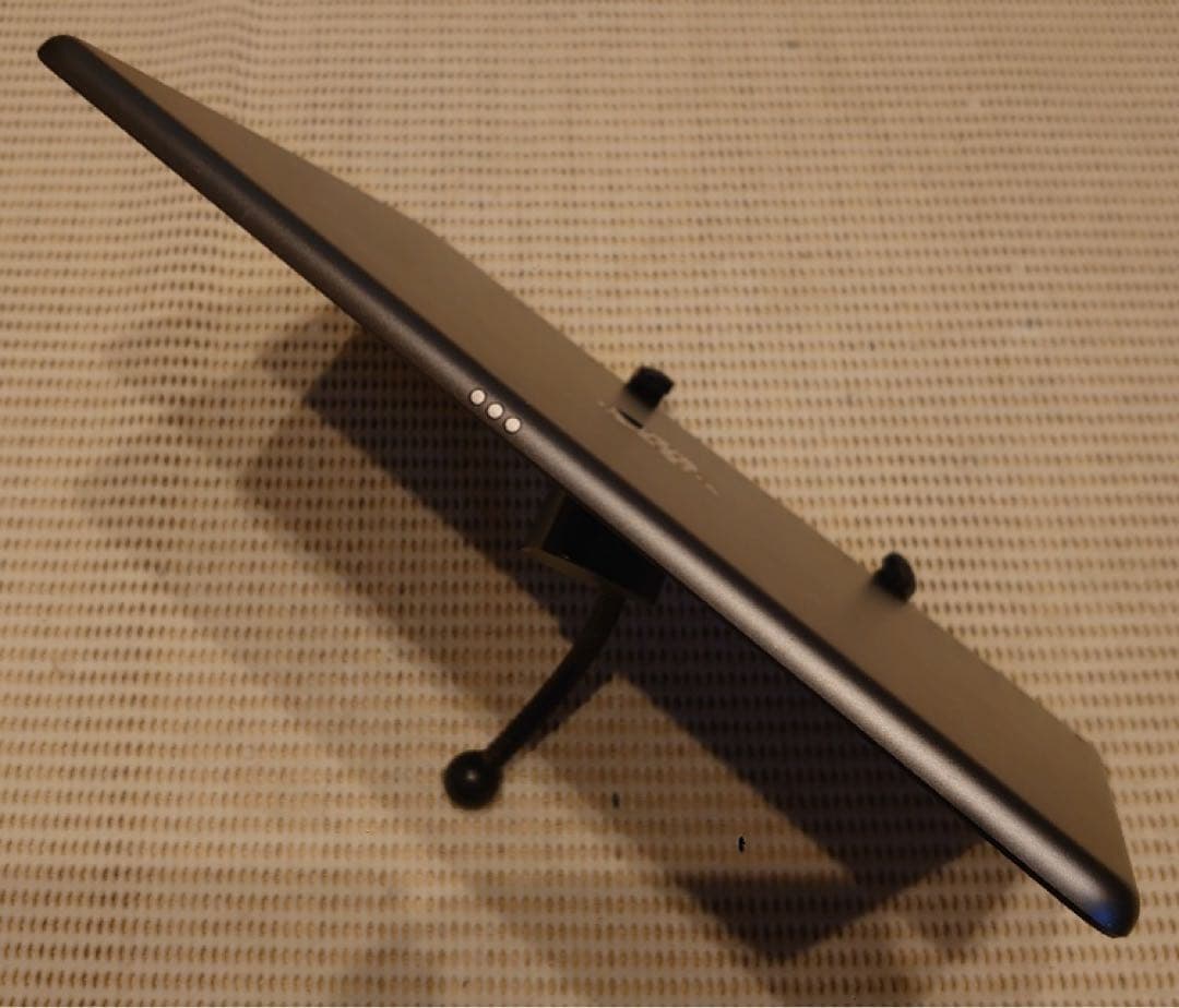 完動品iPad第7世代(A2197)本体32GBグレイ送料込8MF3M