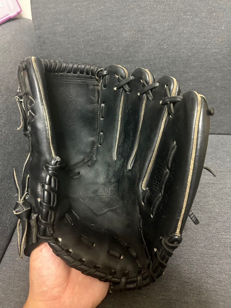 Under Armour 硬式グローブ ブラック 右投げ用