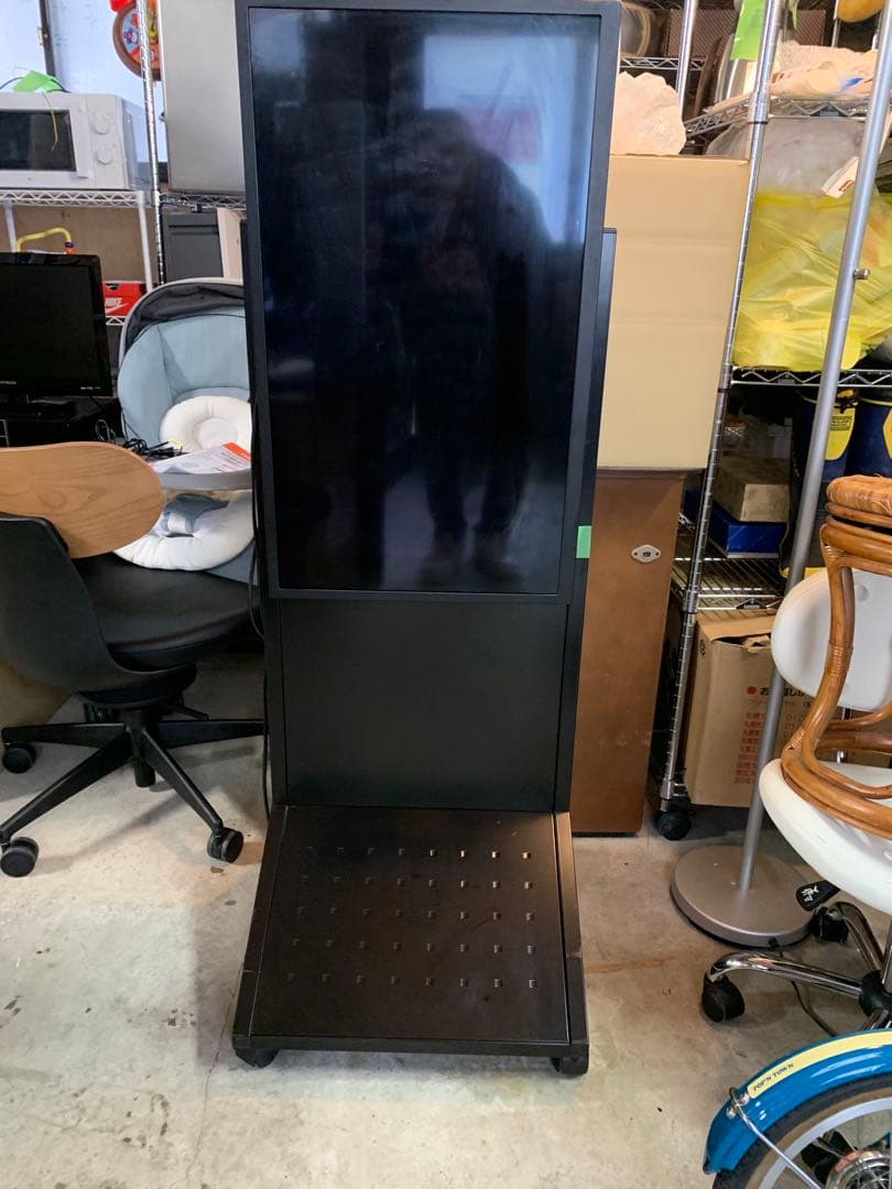 SHARP PN-Y326 インフォメーションディスプレイ縦型