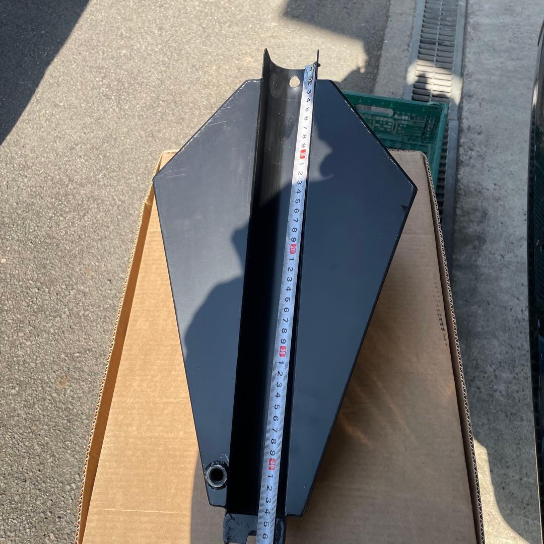 コフィンタンク　ショベル