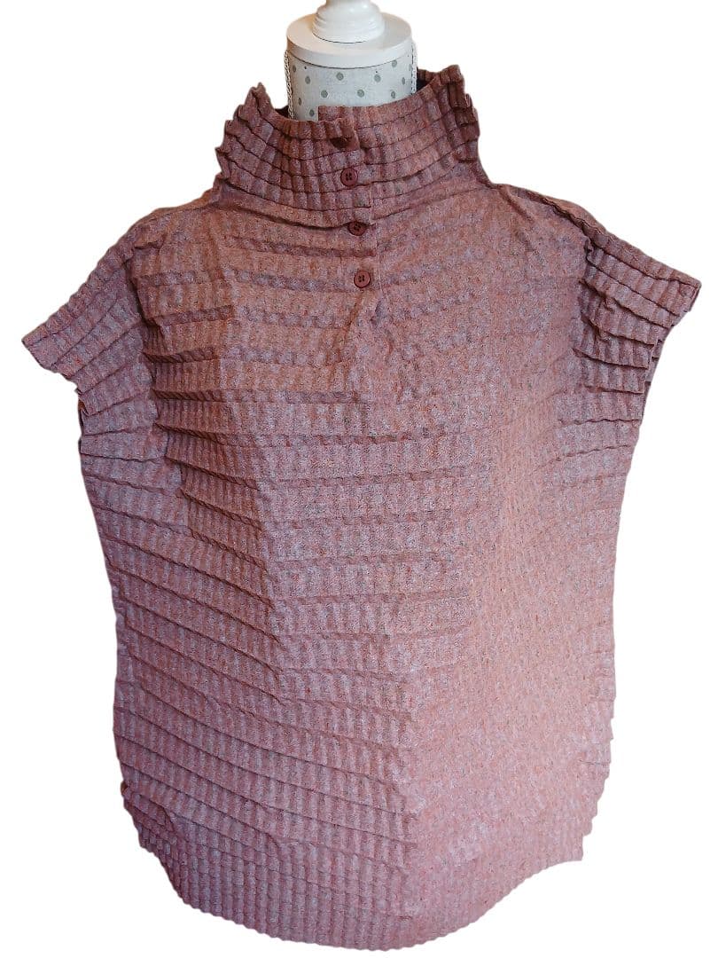 me by ISSEY MIYAKE プリーツ加工 トップス　チュニック