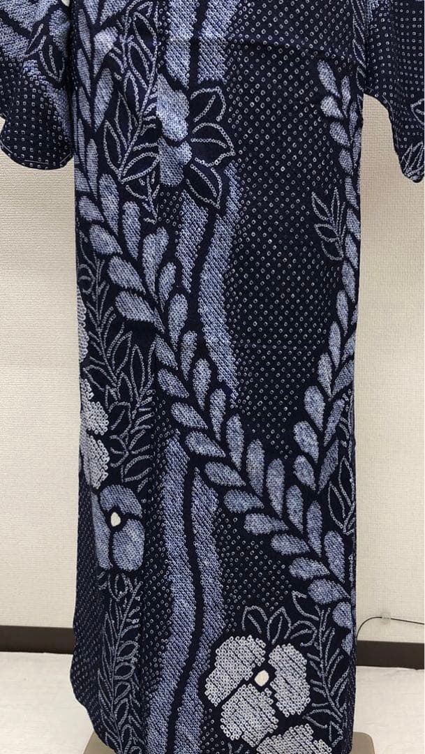 美品　上質　大人可愛い　有松鳴海絞り　浴衣　綿　絞り　高級ゆかた　浴衣のみ　濃紺