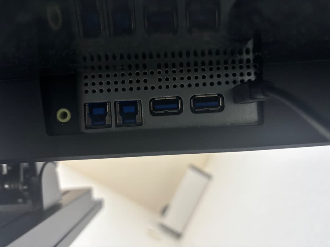 BenQ PD3200U デザイナー向けモニター 32インチ/4K