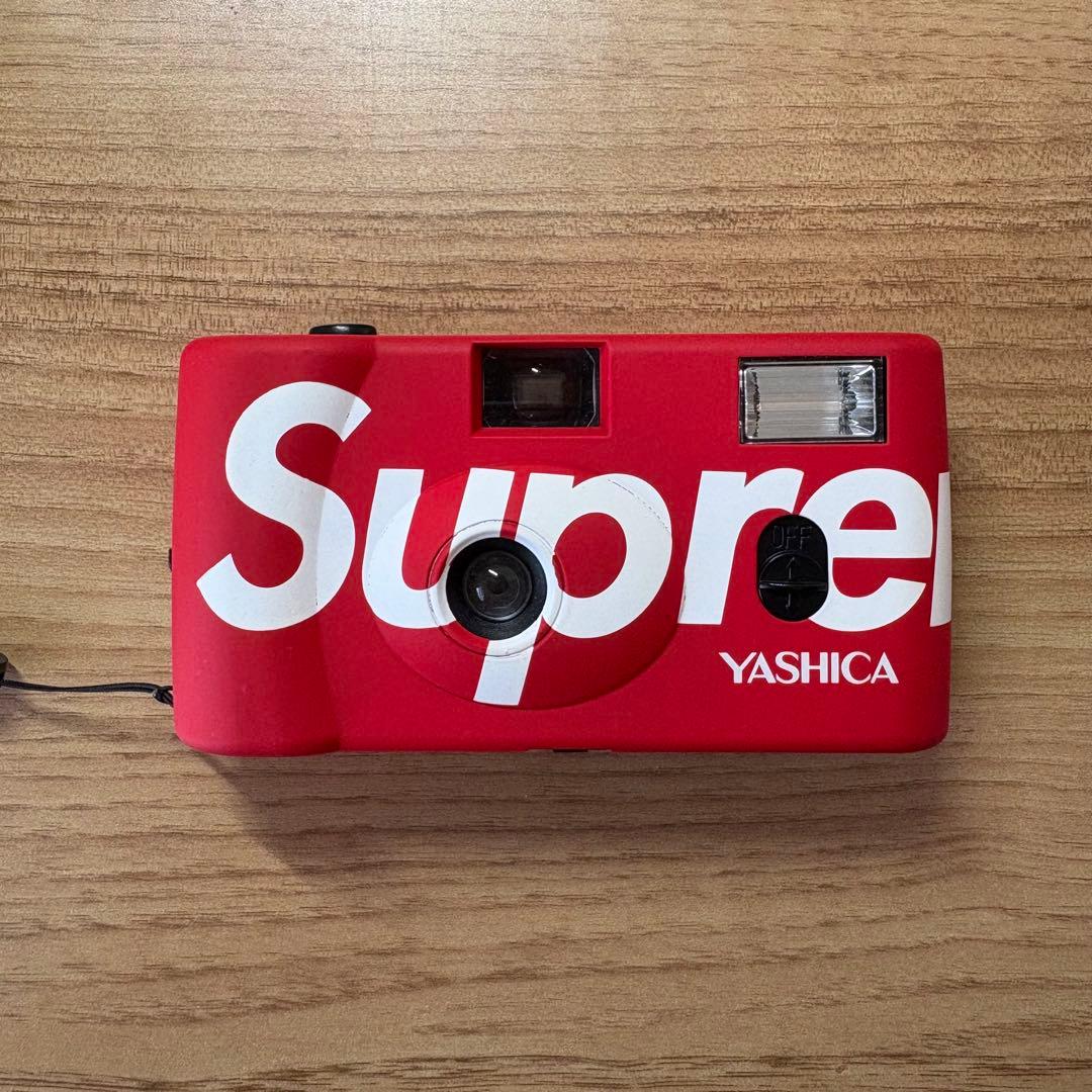 YASHICA Supreme トイカメラ レッド