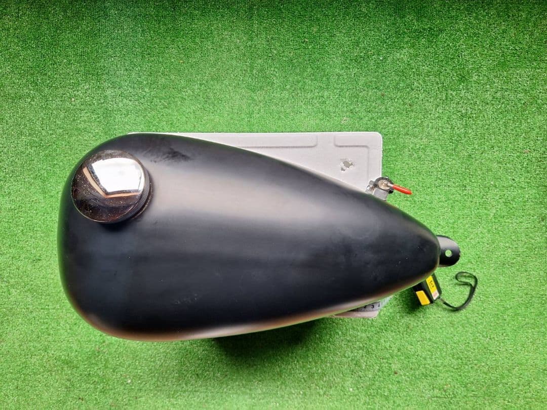 バイク用　タンク