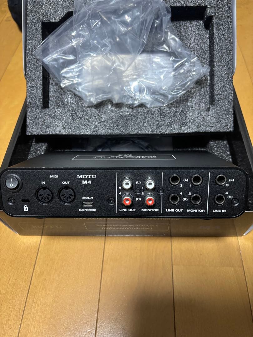 MOTU M4 4-in/4-out USBオーディオインターフェイス