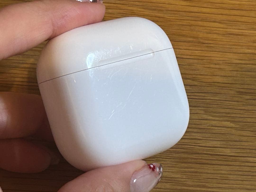 AirPods4 ノイズキャンセル機能搭載　美品