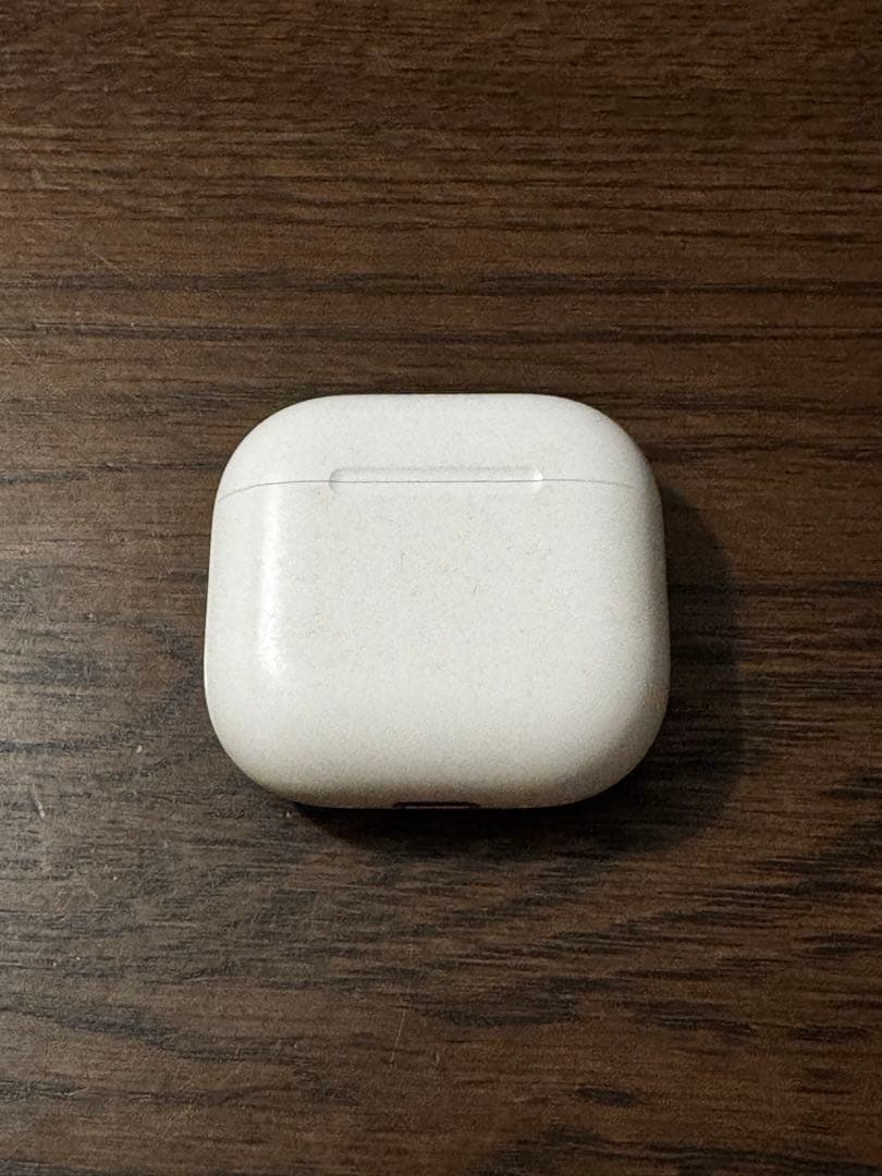 AirPods4 アクティブノイズキャンセリング機能搭載