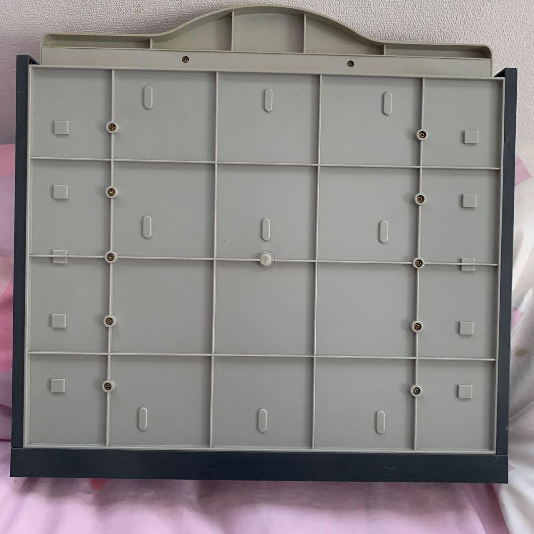 トミカコレクションケースとラリカー12台セット。