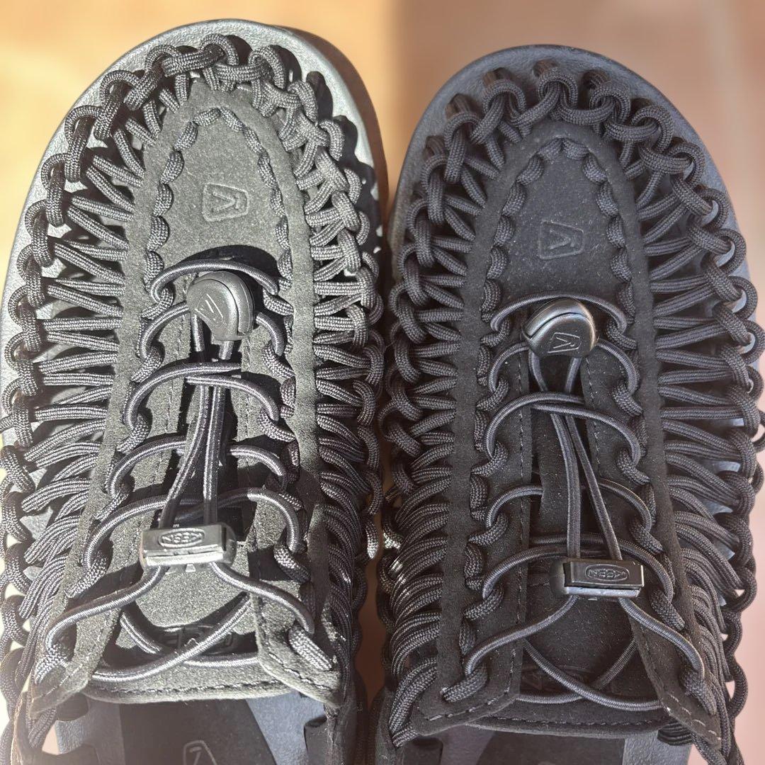 美品　ほぼ新品未使用　keen ユニーク　26㎝　ブラック