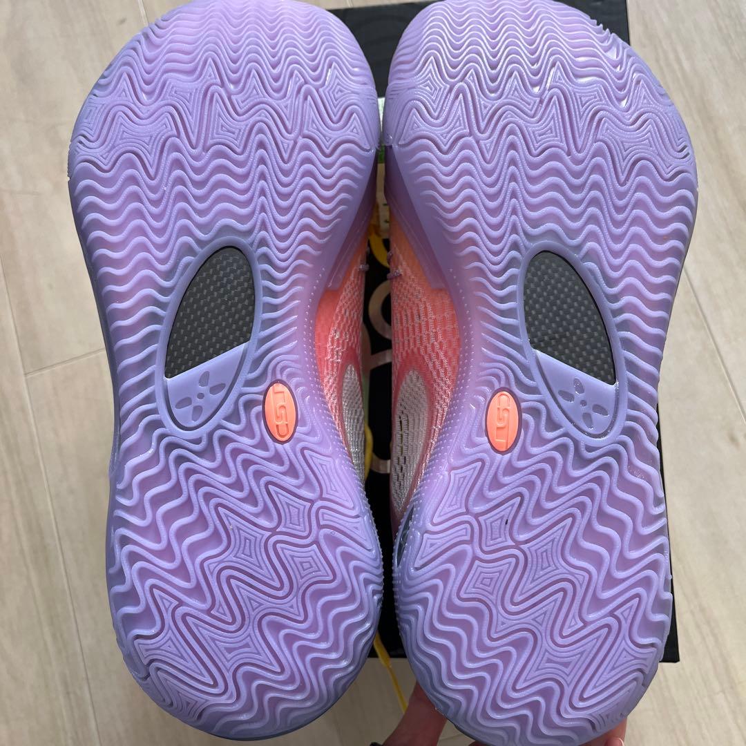 Wade 808 3 ultra v2 low リーニン