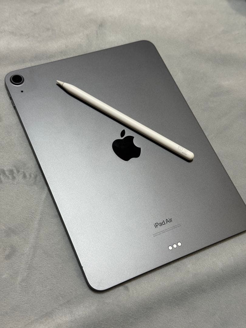 Apple iPad Air（第5世代） 10.9インチ スペースグレー