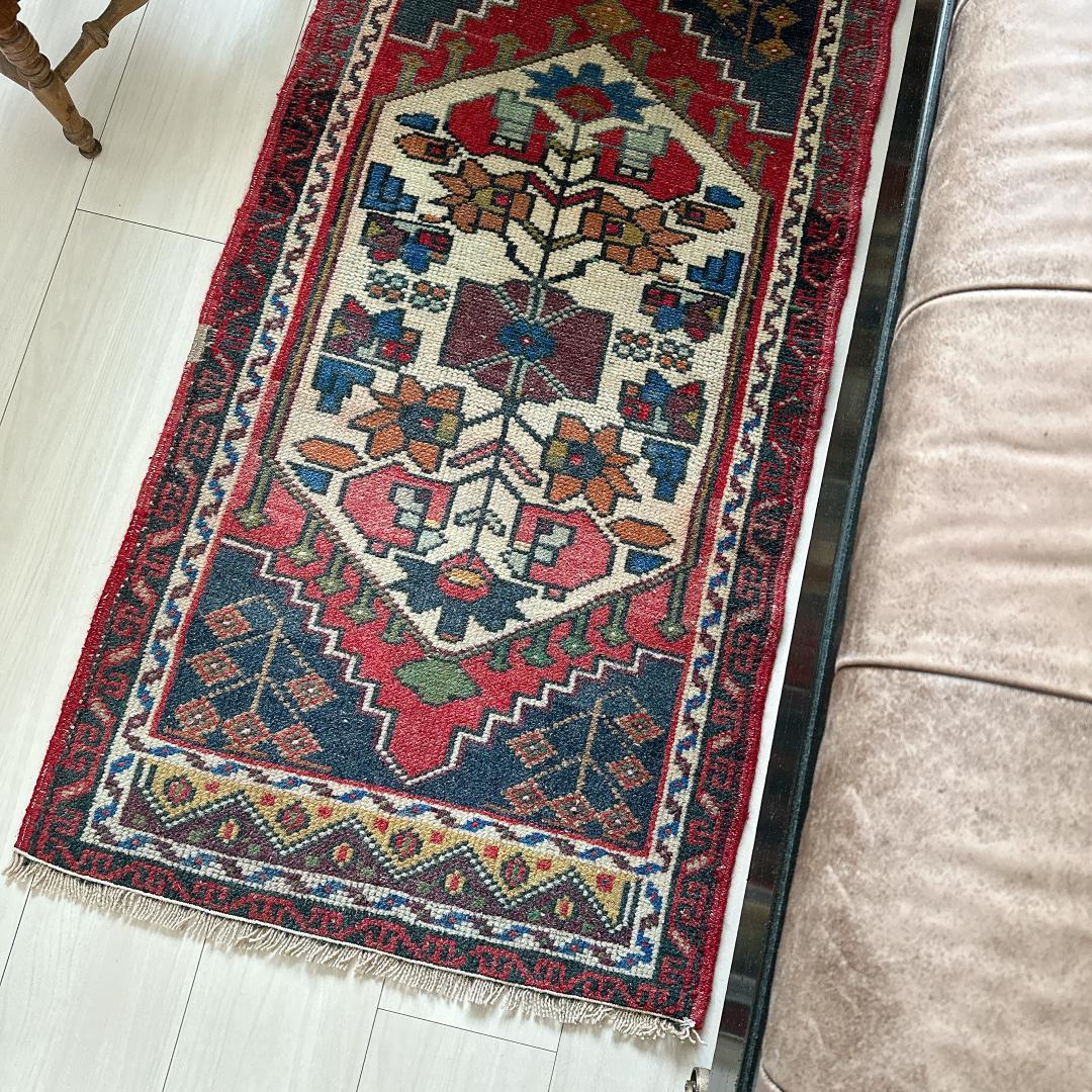 トルコヴィンテージラグ A36 スモールラグ ネイビー レッド マスタード