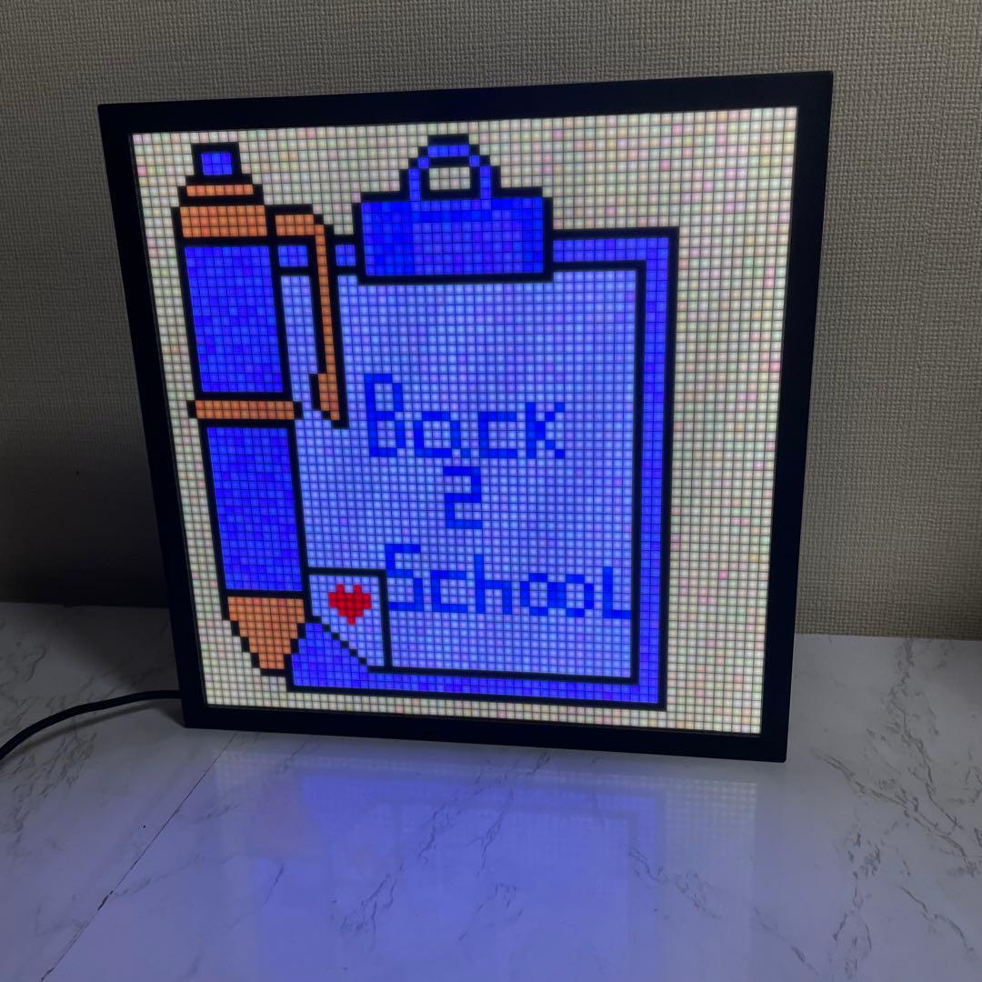 m2950 Divoom Pixoo64 デジタルフレーム