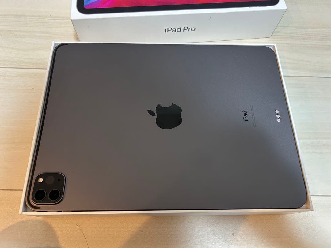 Apple iPad Pro 11インチ　第2世代　128GB　スペースグレー