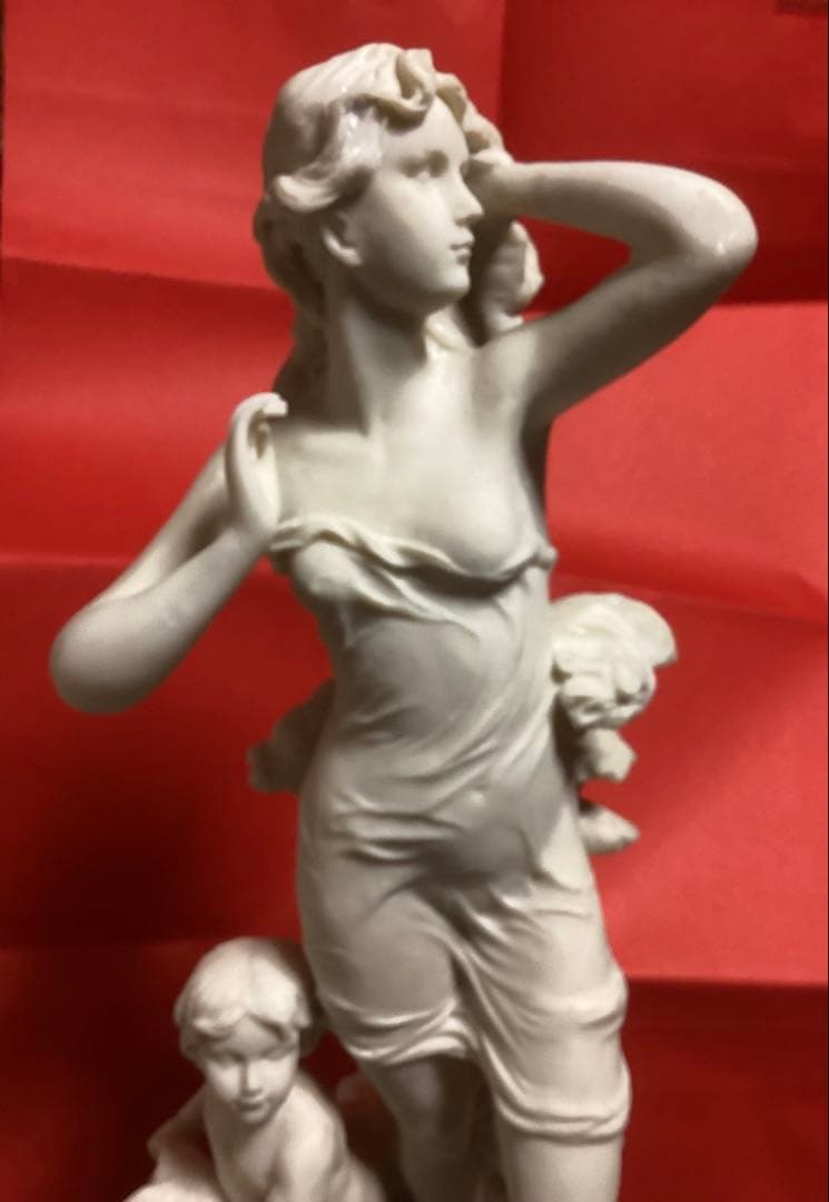 イタリア製 大理石調 樹脂製 ヴィーナス像 ５９㎝ ホワイト