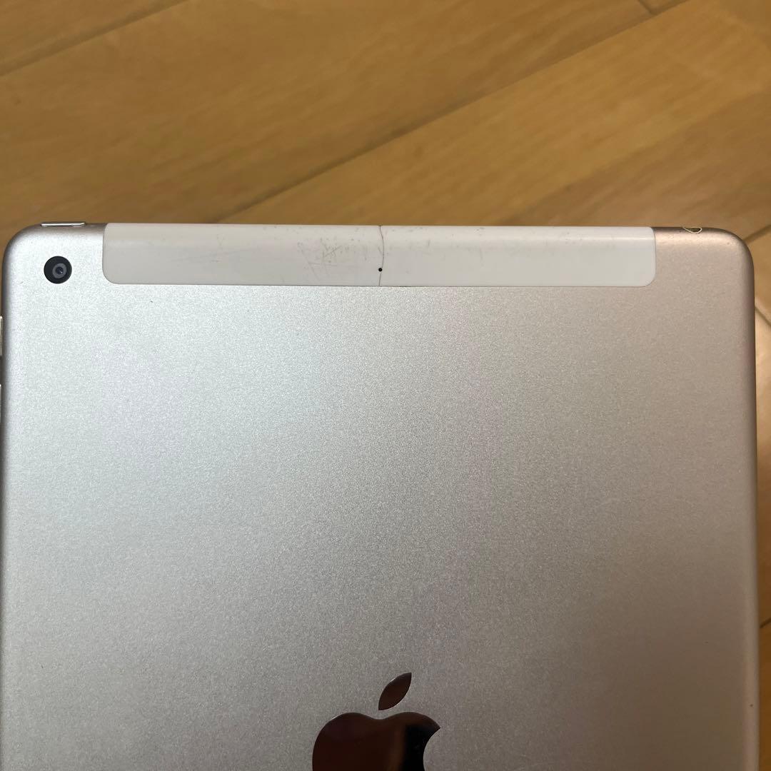 バッテリー良品86%iPad （6世代）32G Wi-Fi + Cellular