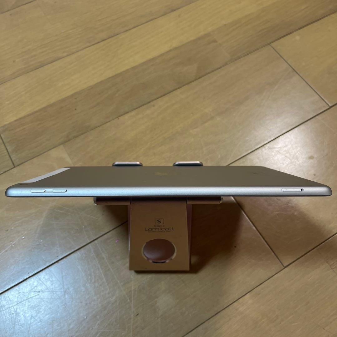 バッテリー良品86%iPad （6世代）32G Wi-Fi + Cellular