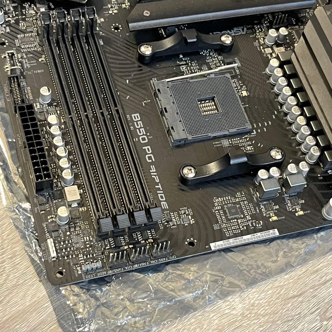 ASRock B550 PG Riptide マザーボード 中古