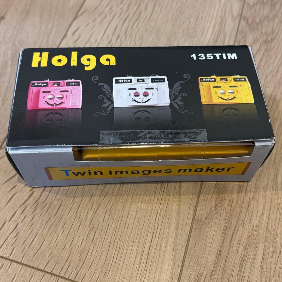 【希少品】新品未使用　Holga 135TIM フィルムカメラ スマイルデザイン