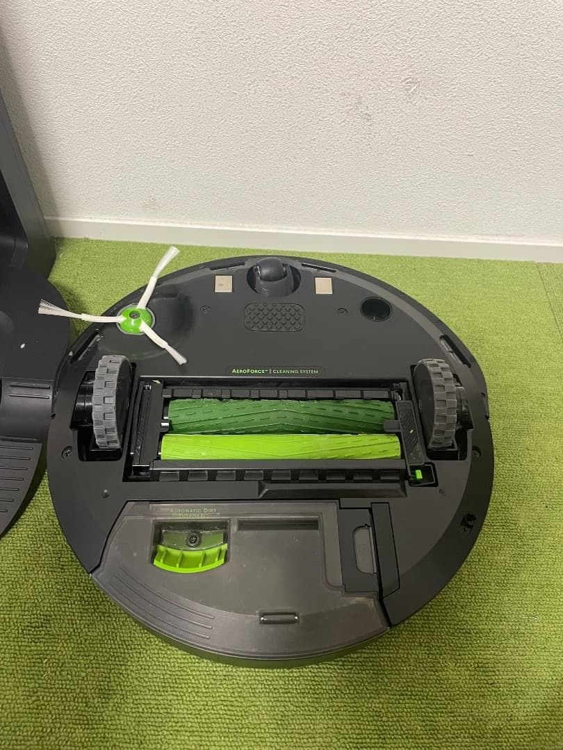 美品 ルンバ i3+ ロボット掃除機 自動ゴミ収集機能付き