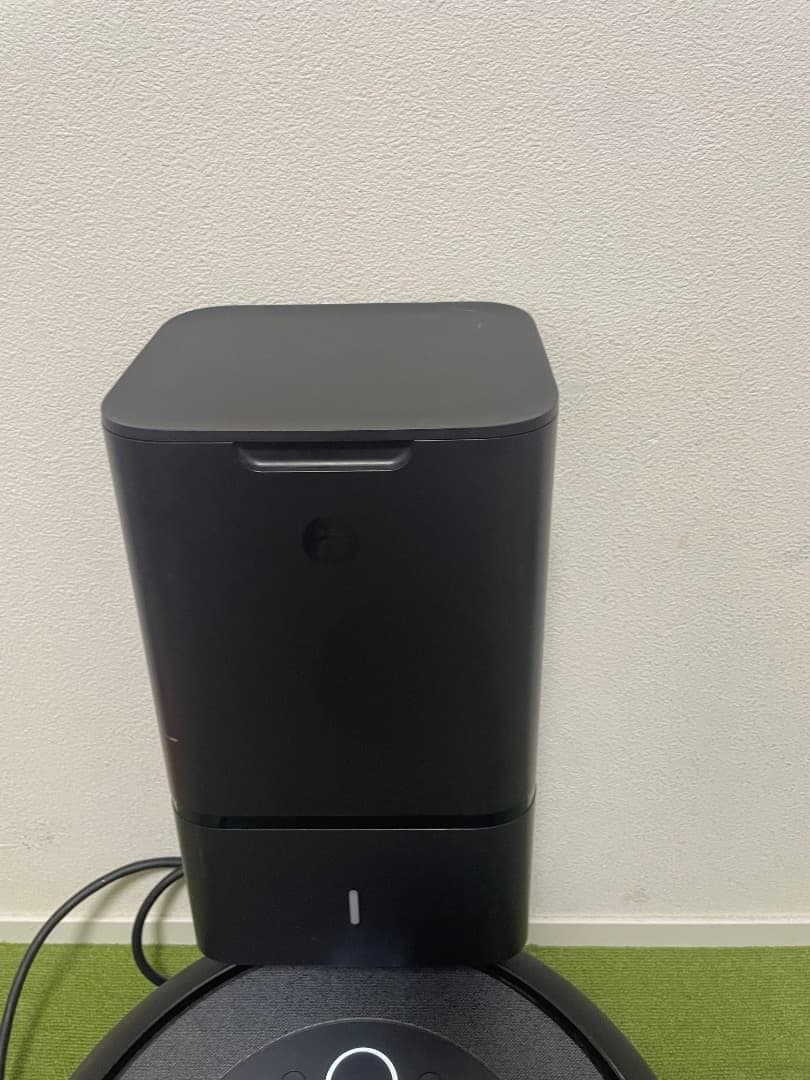 美品 ルンバ i3+ ロボット掃除機 自動ゴミ収集機能付き