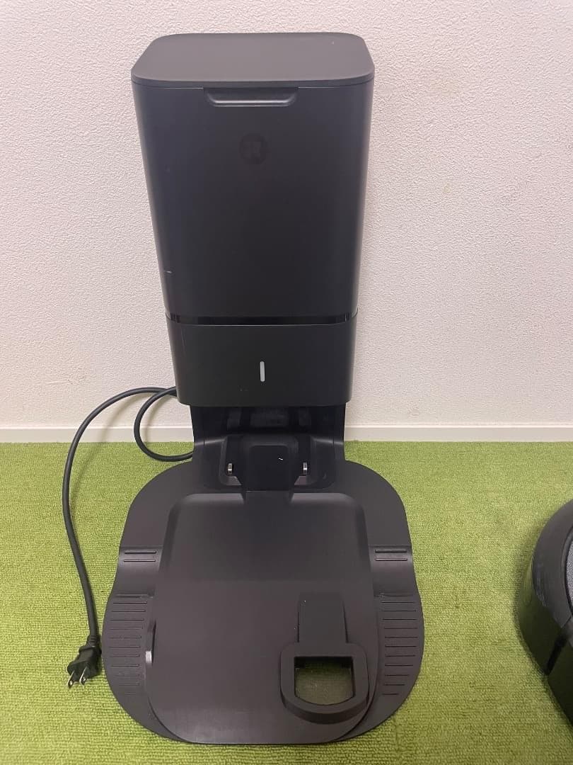 美品 ルンバ i3+ ロボット掃除機 自動ゴミ収集機能付き