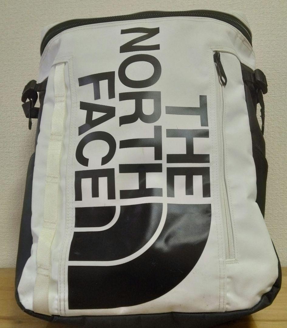 THE NORTH FACEリュックBCヒューズボックス30Lホワイト/ブラック
