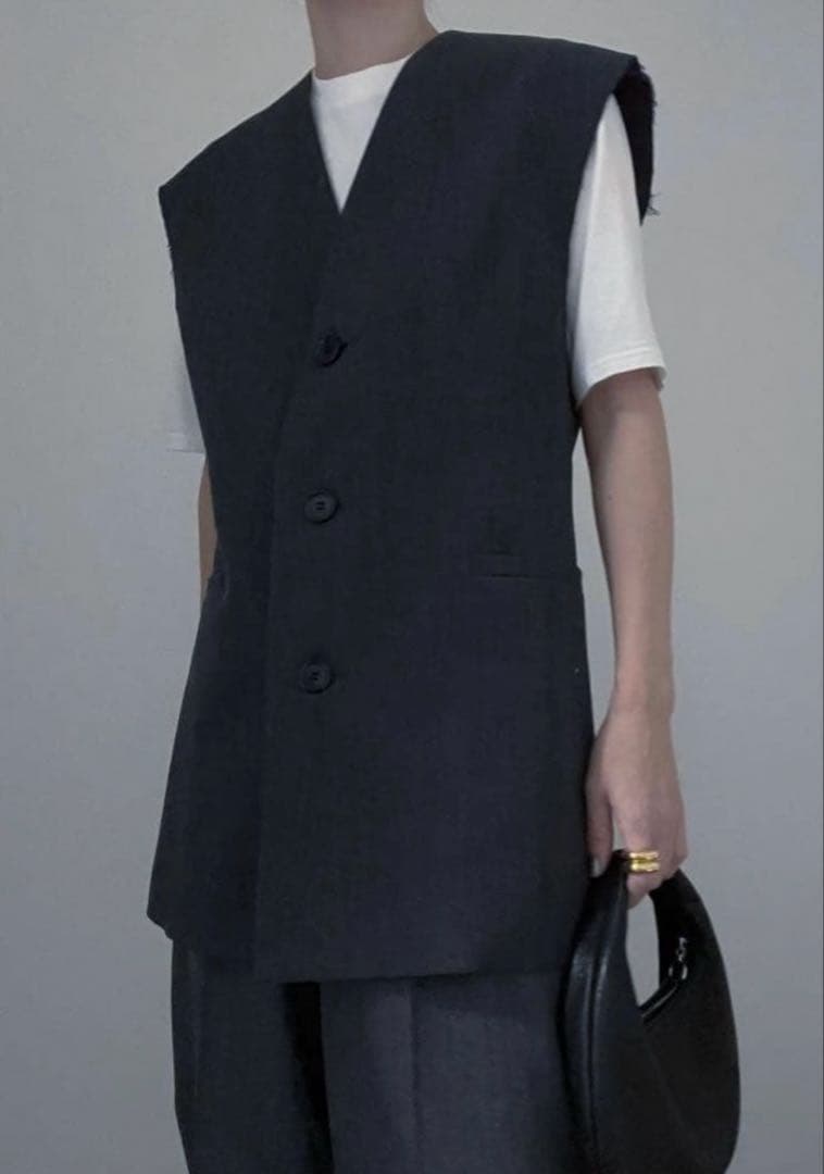 digne cut off gilet ディニュ ベスト