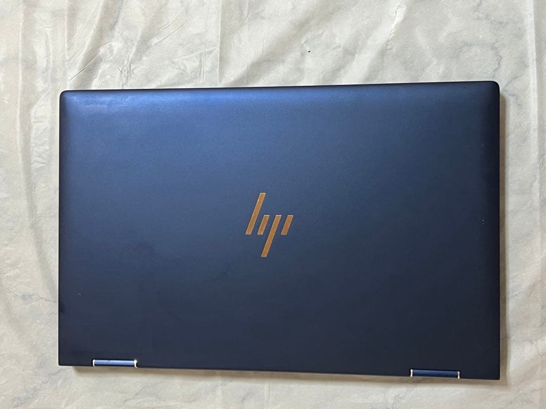 HP Dragonfly i5 8265U ムハマド