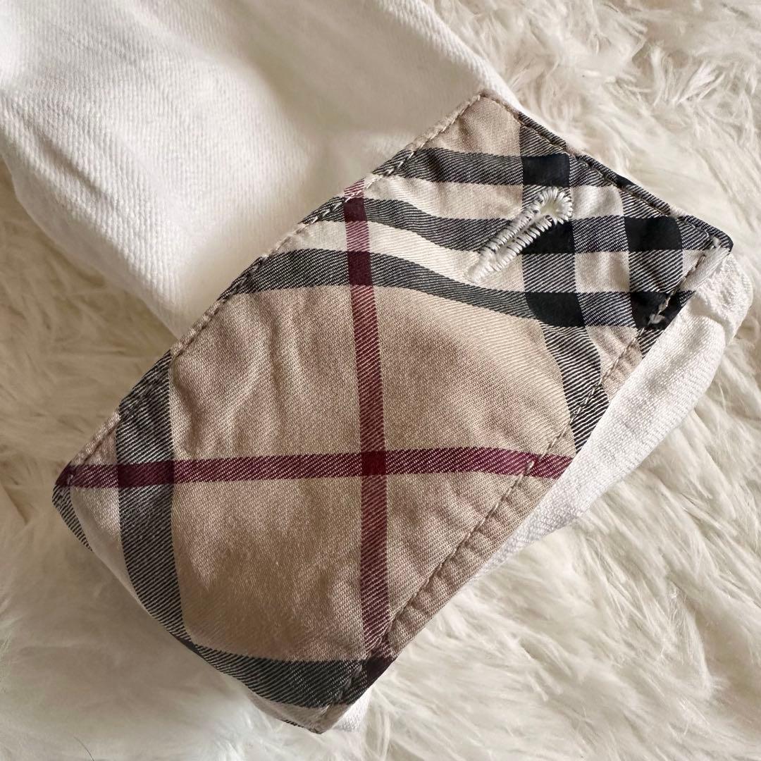 BURBERRY LONDON 白ジャケット ノバチェックベルト付き 正規品