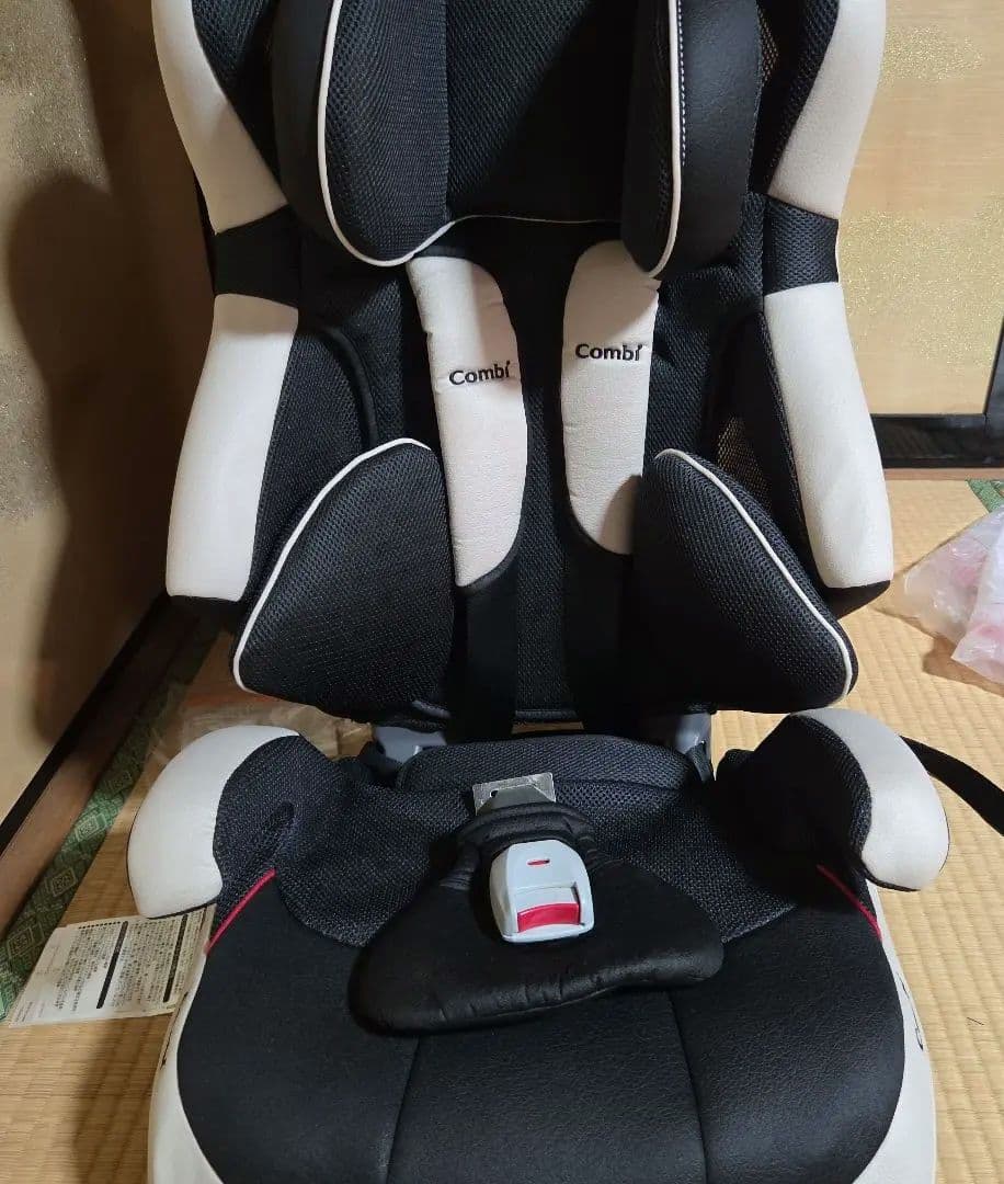 コンビ チャイルドシート ジョイトリップ EG GA ブラックメッシュ