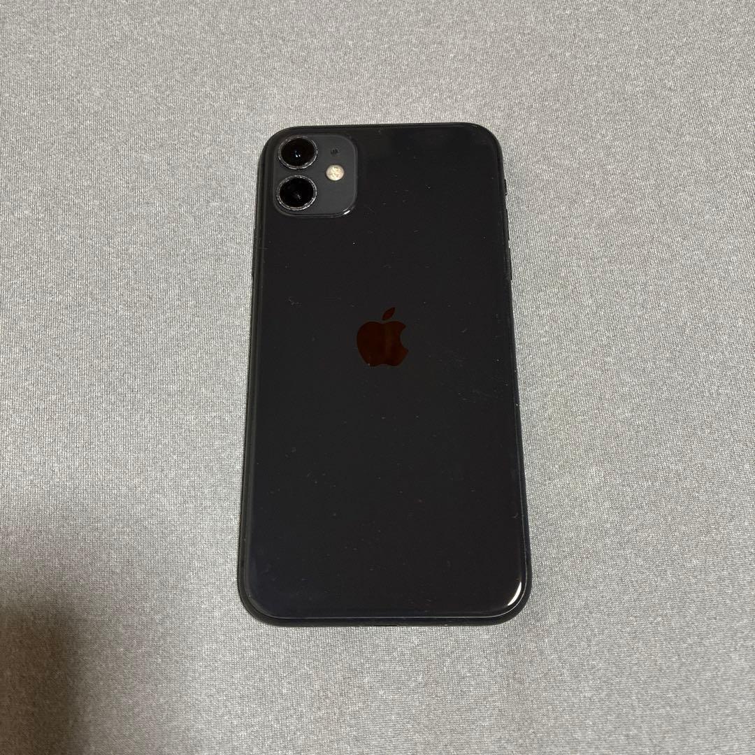 Apple iPhone 11 ブラック