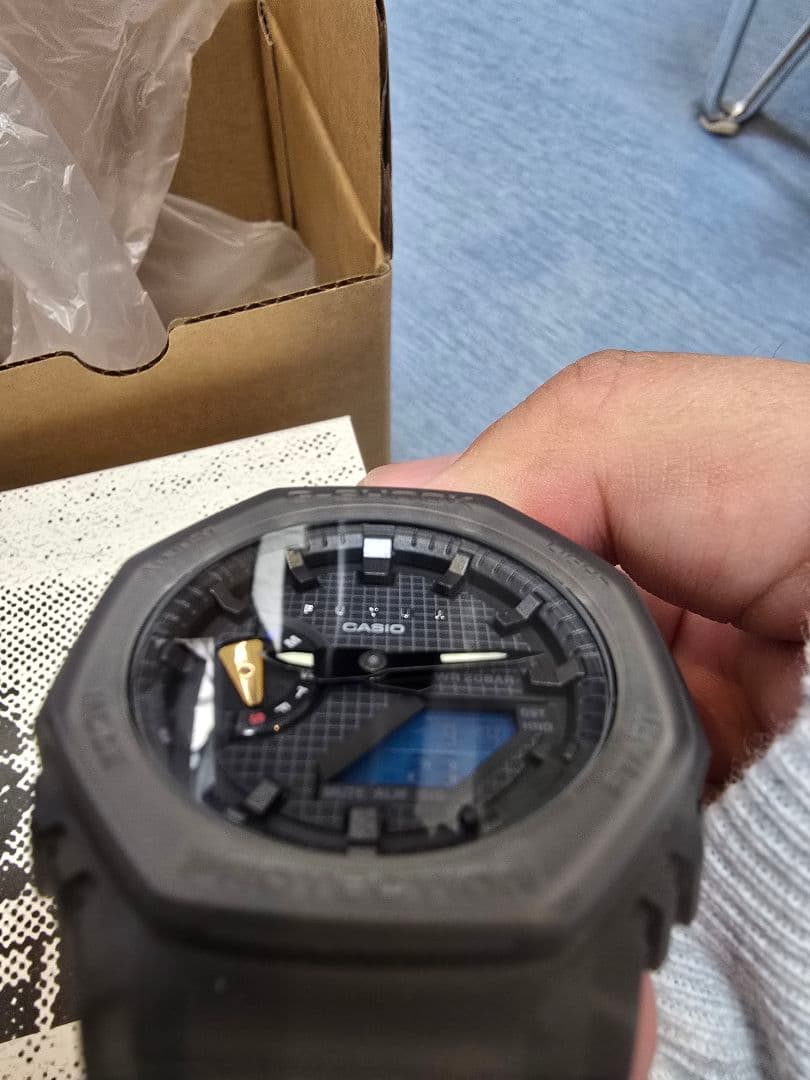 futur カシオ ジーショック GA-2100FT-8AJR