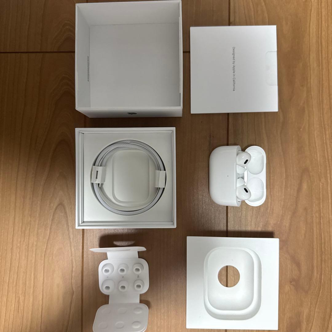 AirPods Pro (第2世代) 本体 + MagSafe充電ケース