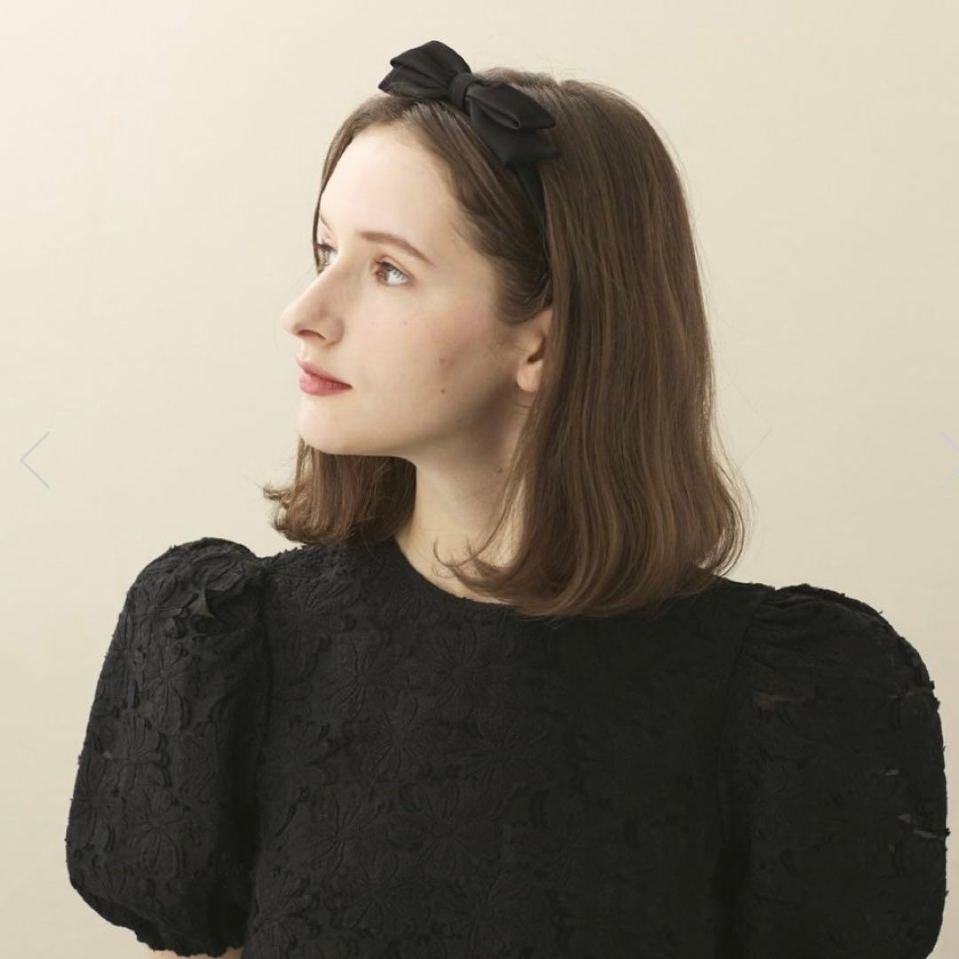 アレクサンドルドゥパリ カチューシャ リボン