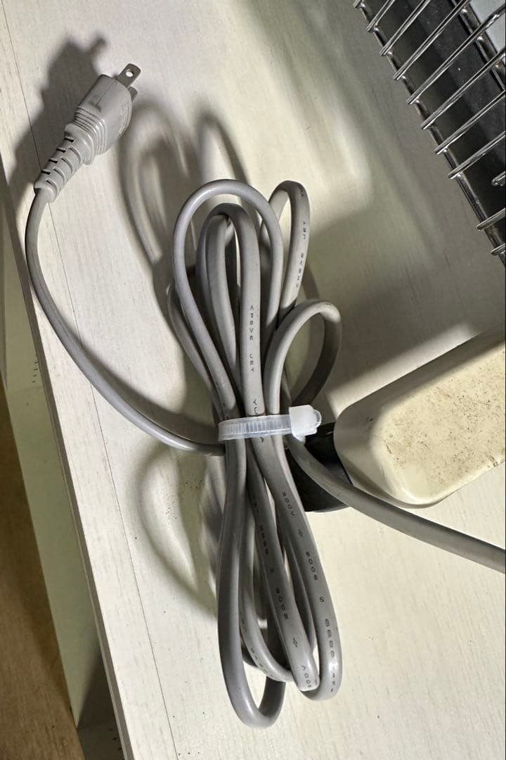 サンラメラ 600W型 遠赤外線輻射式 ニューセラミックヒーター　動作確認済