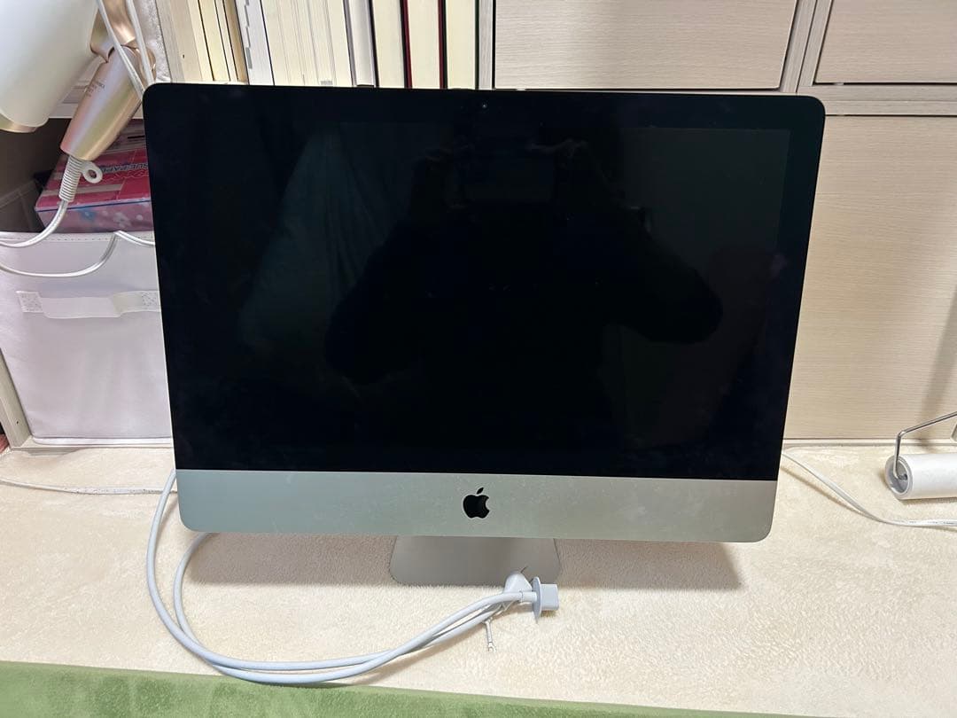 デスクトップパソコン Apple iMac 21.5-inch, 2019