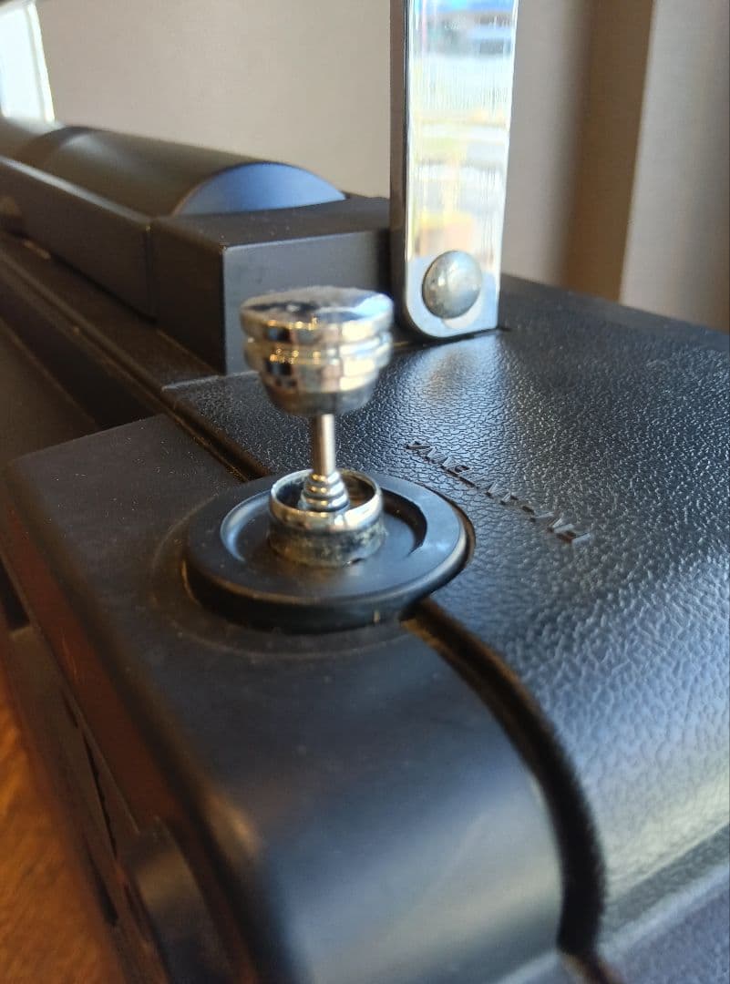 ジャンク　不動品　SANYO RP-8880 9バンド受信機　ヴィンテージ