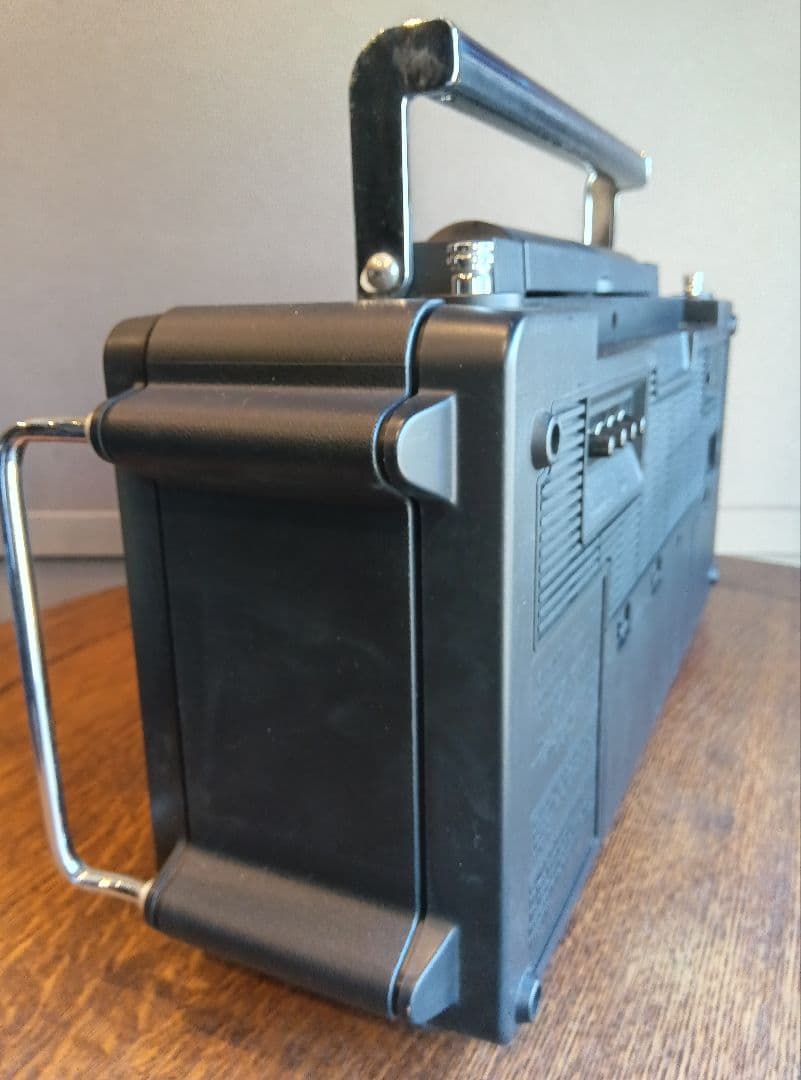 ジャンク　不動品　SANYO RP-8880 9バンド受信機　ヴィンテージ