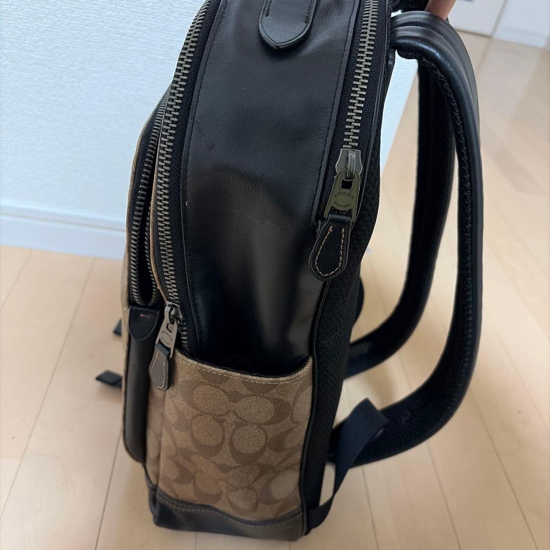 Coach ストライプデザイン バックパック
