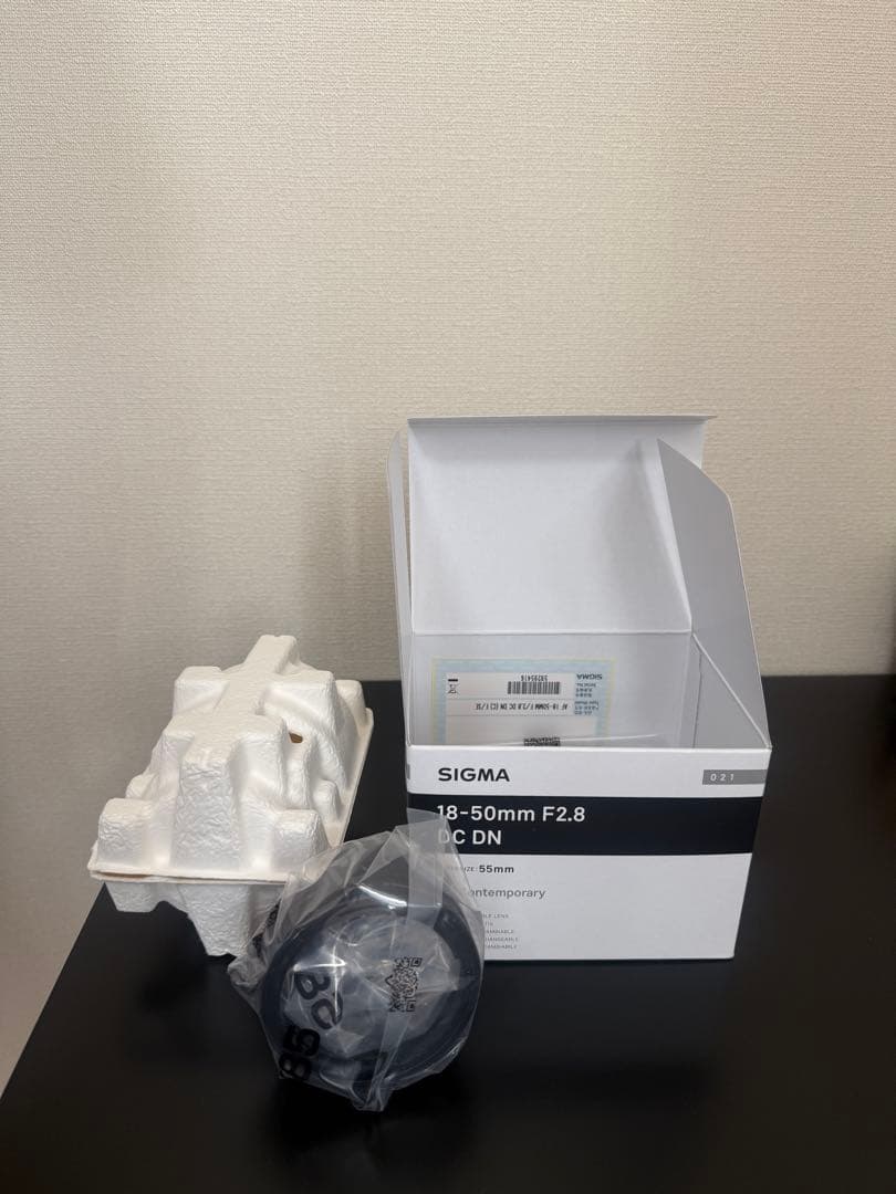 【ほぼ新品】SIGMA 18-50mmF2.8 DC DN