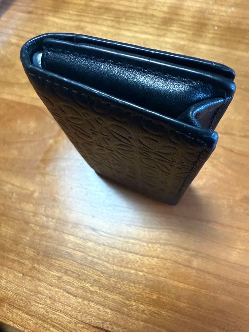 LOEWE 名刺入れ　ブラック　本革　リピートアナグラム