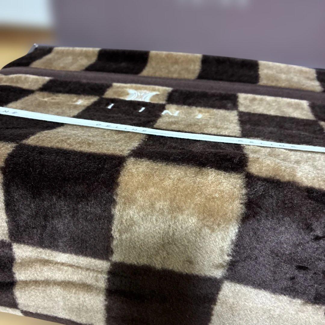 新品　CELINE ミンクタッチアクリルニューマイヤー毛布 140×200cm