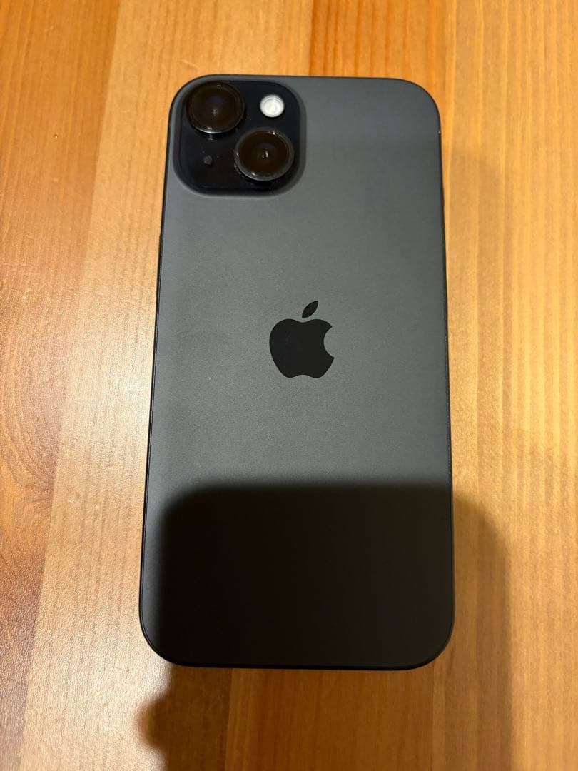 iPhone15 128㎇　充電最大容量94% 美品　フィルム　ケース　箱付き