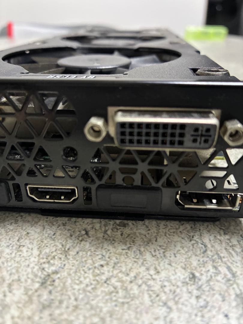 elsa nvidia geforce gtx980ti 6gbメモリ