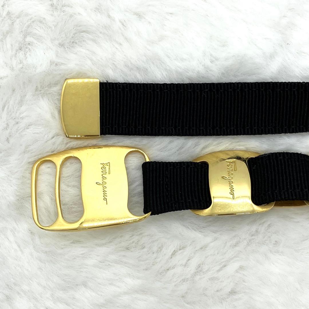 Ferragamo　ヴァラ　ベルト　キャンバス　ゴールド×ブラック　3531