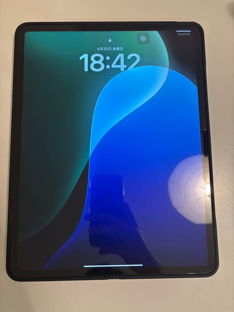 [美品]IPad Air m2 チップ13インチWi-Fiモデル