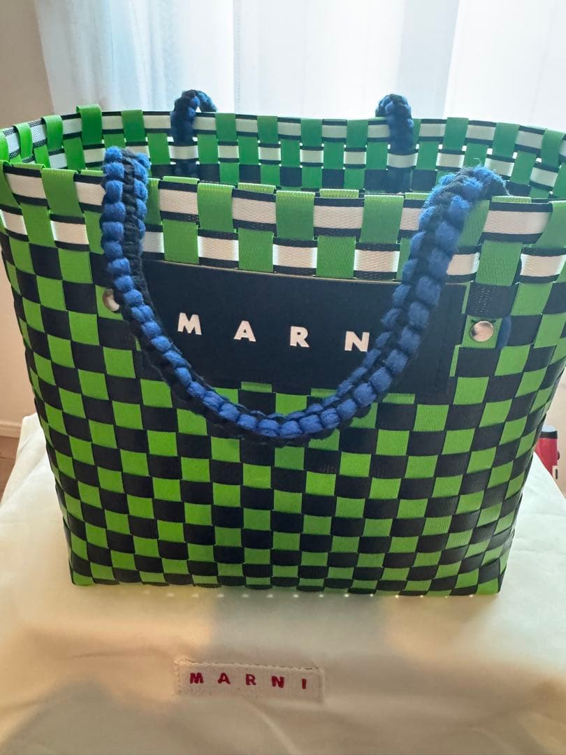 MARNI 緑と黒のチェック柄 かごバッグ